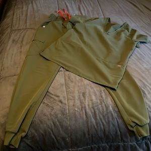 Olive green small figs scrubs